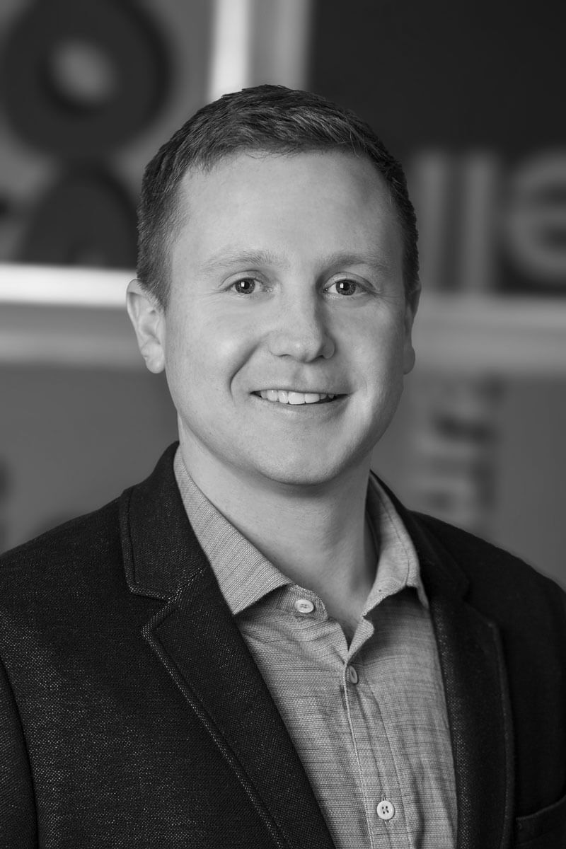 BRIX Real Estate Bobby Kroog License 40357297, Minneapolis, MN