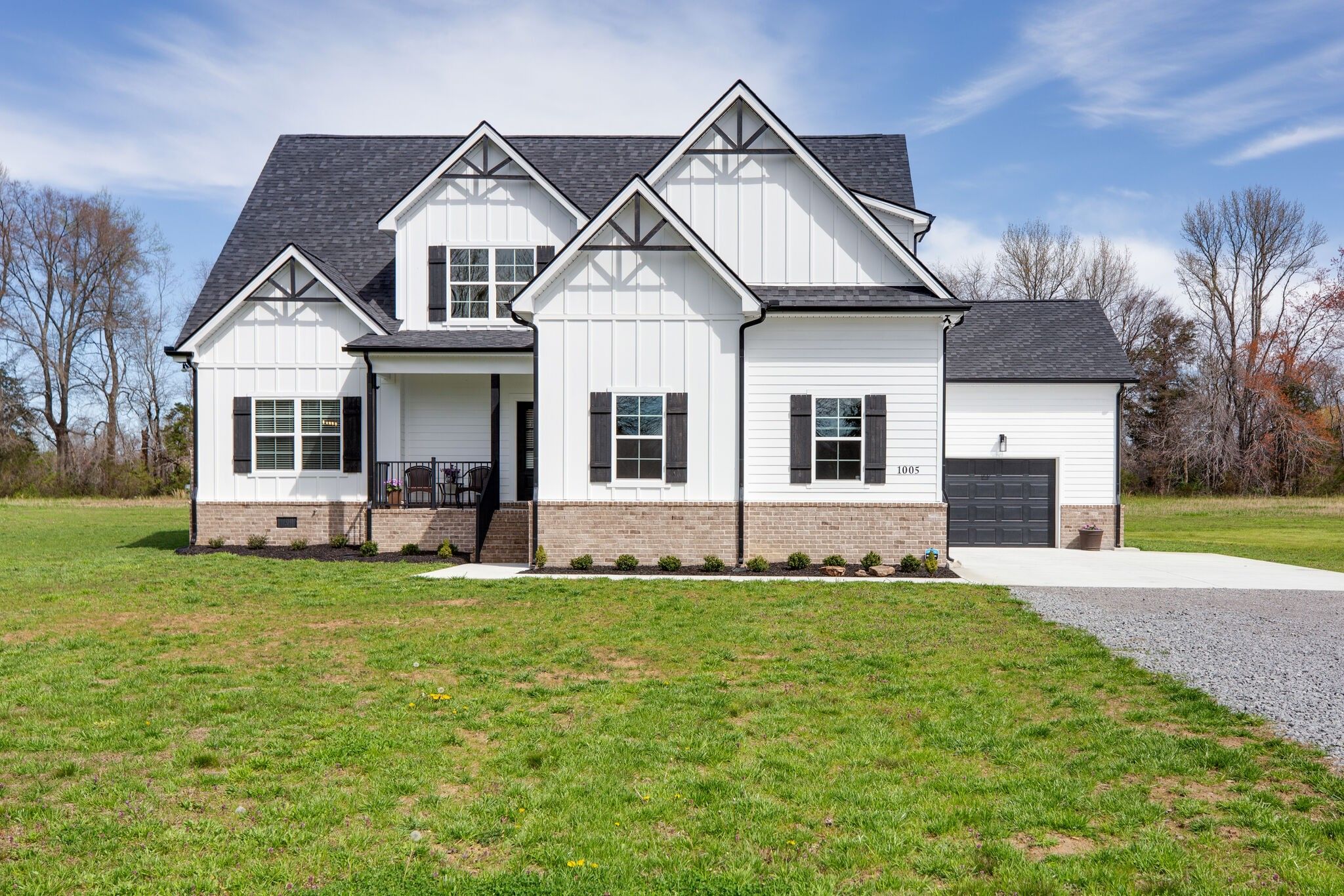 Homes with land in Woodbury TN