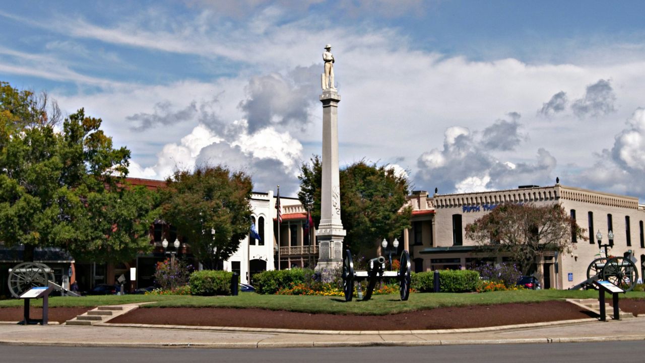 Downtown Franklin square