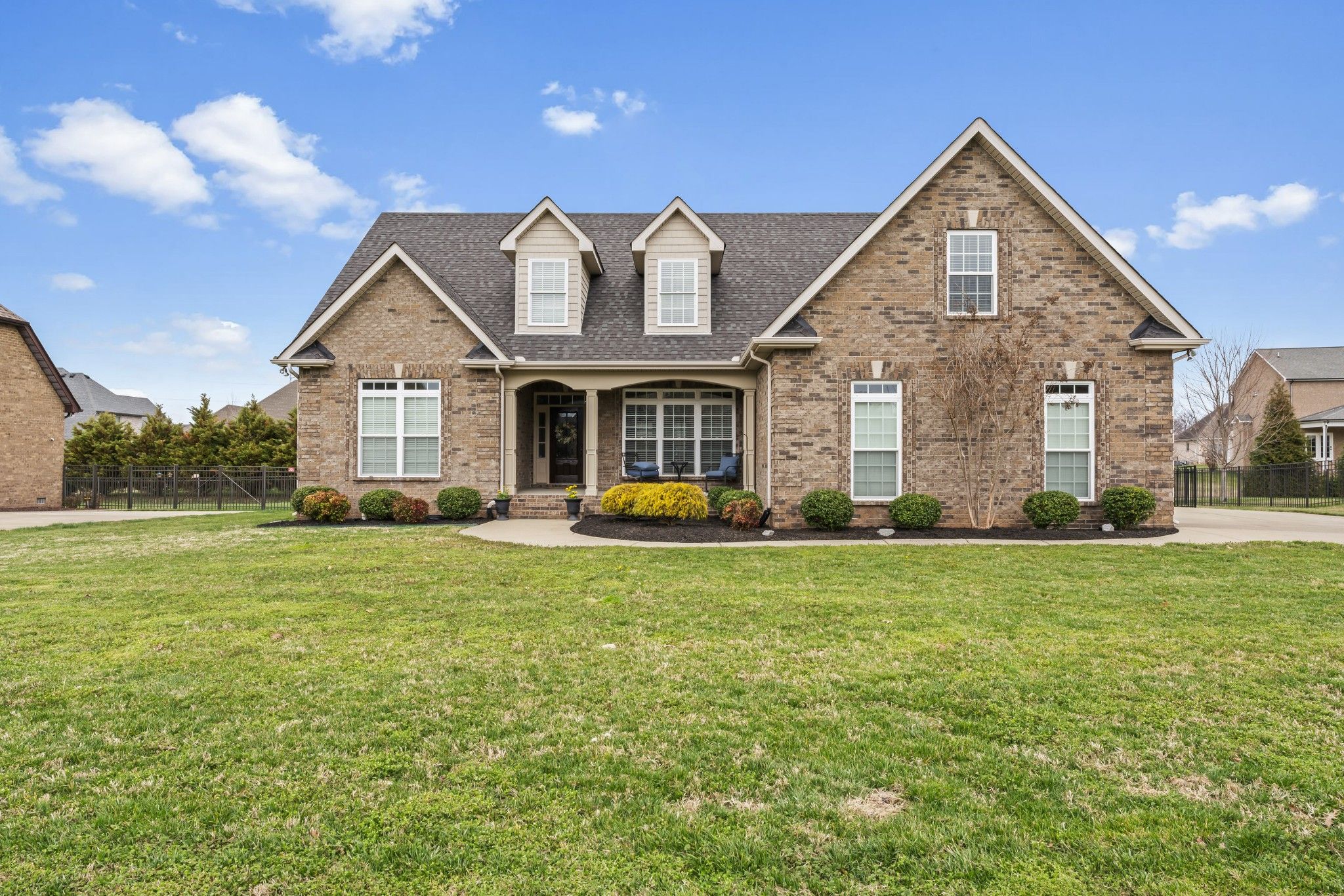 Neighborhood homes in Eagleville TN