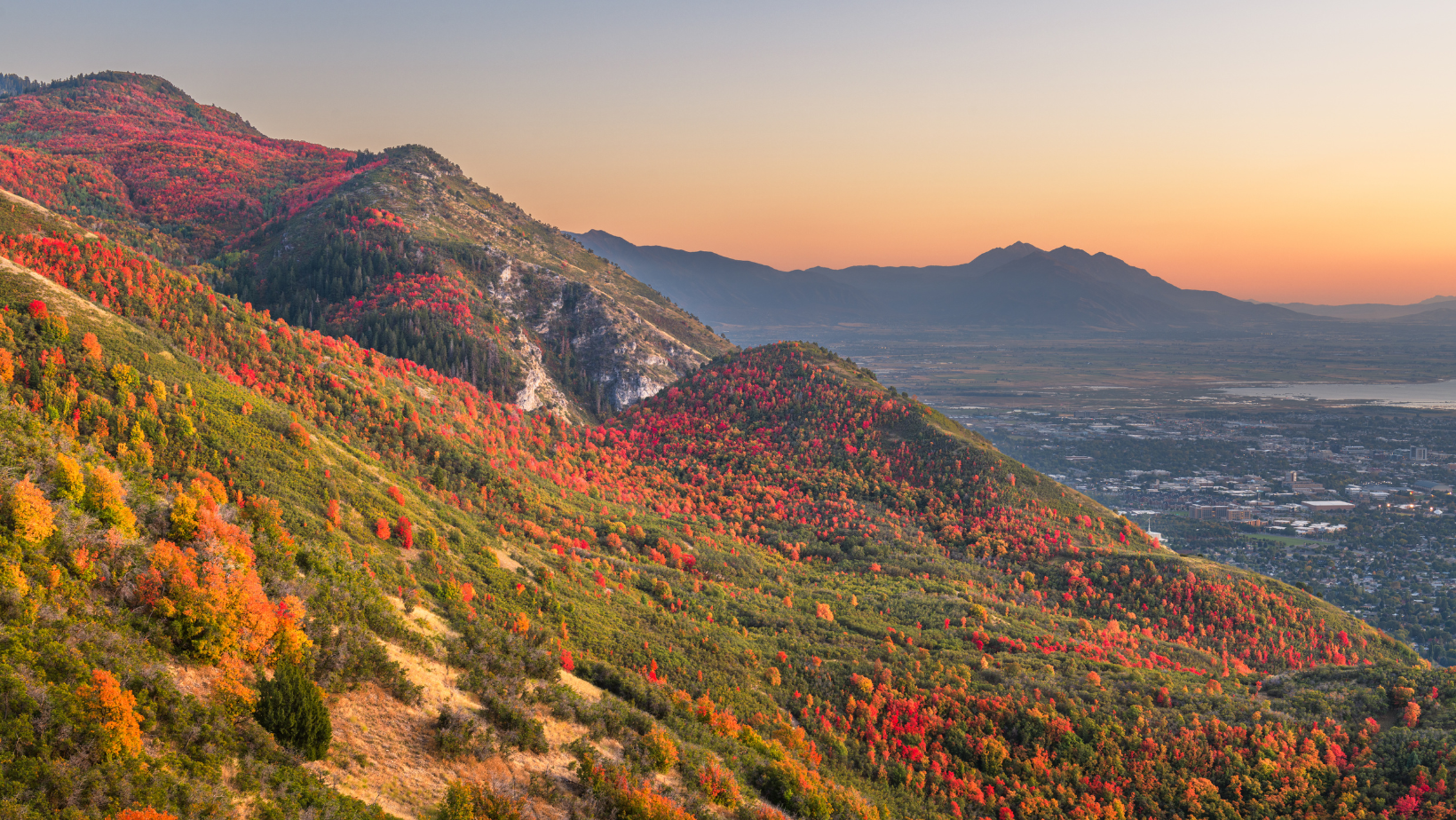 Utah Valley homes and mountains near Pleasant Grove