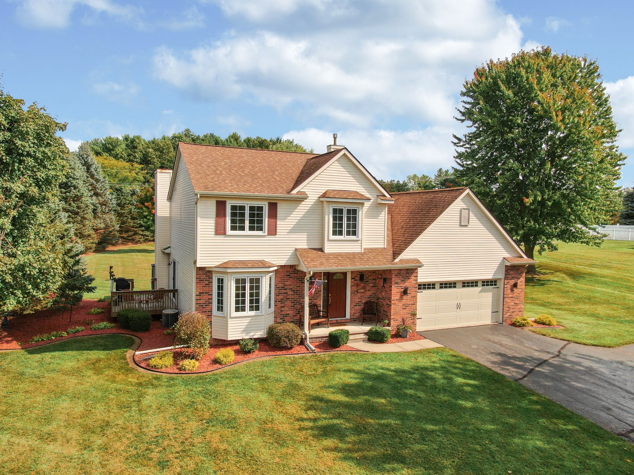 The Pat Lotz Real Estate Group Real Estate One PHEASANT BROOK