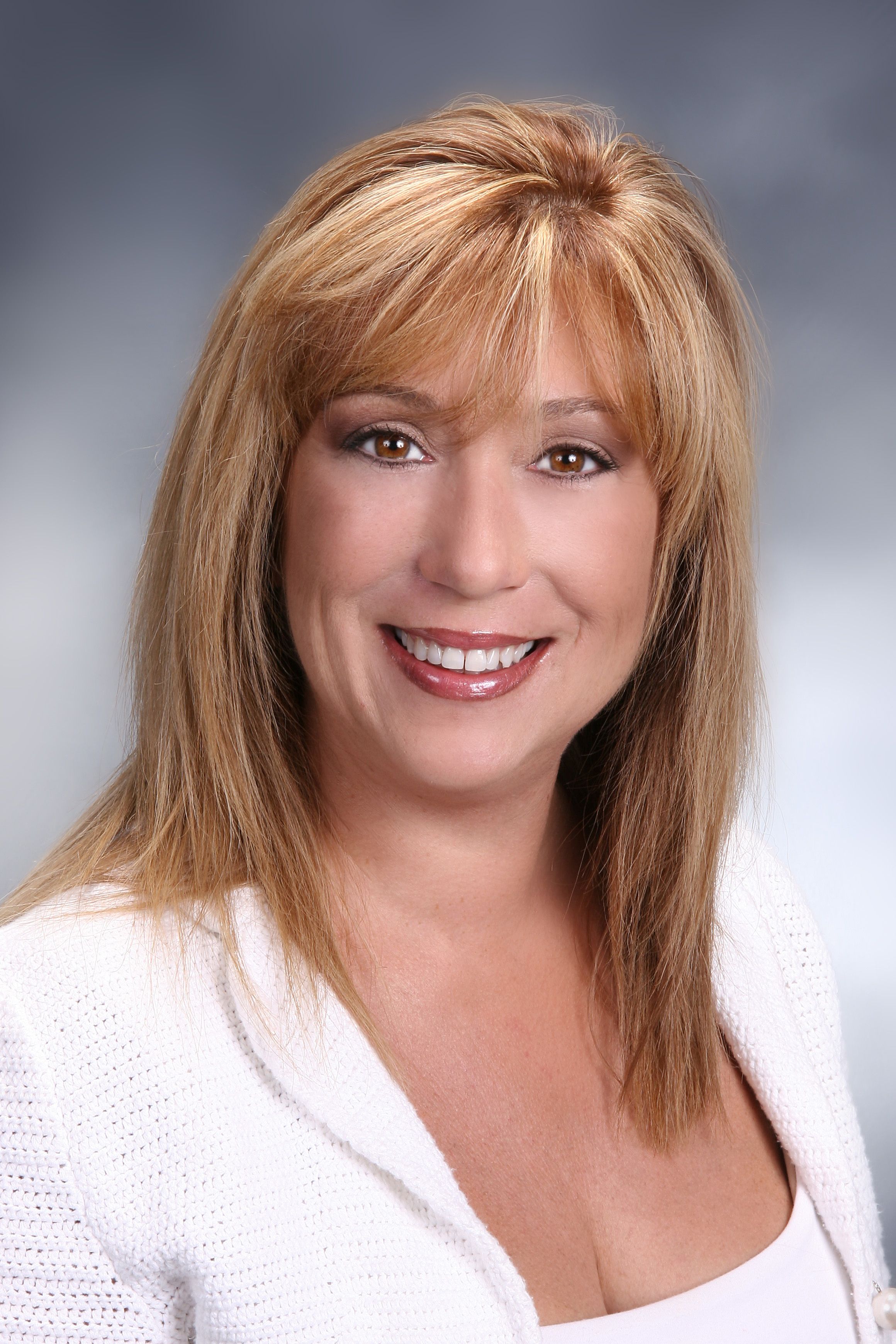 Realty Connect USA Elizabeth Record Licensed Salesperson, Oakdale, NY