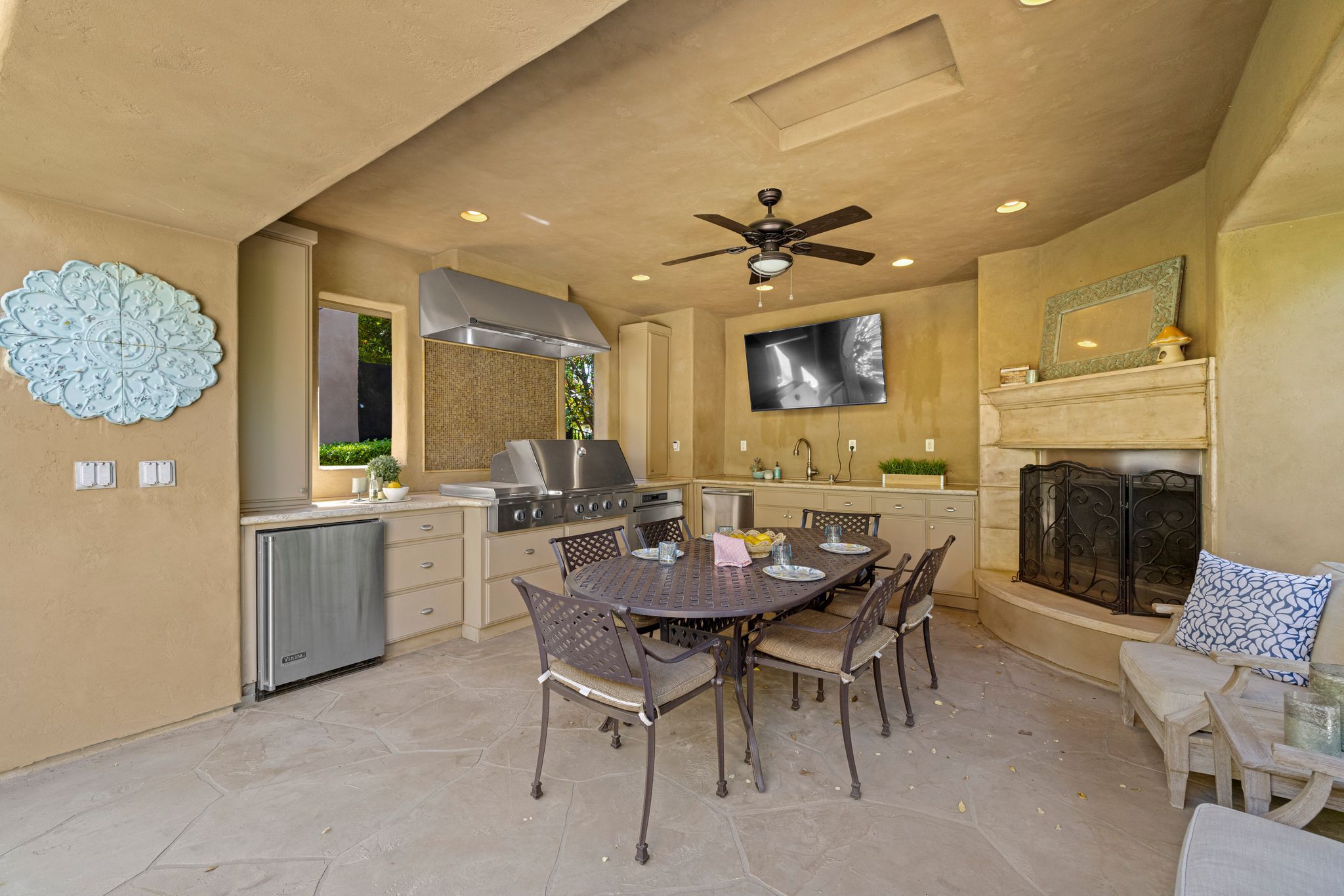 Media and game room with custom wet bar — 5161 Greyson Creek Drive, El Dorado Hills