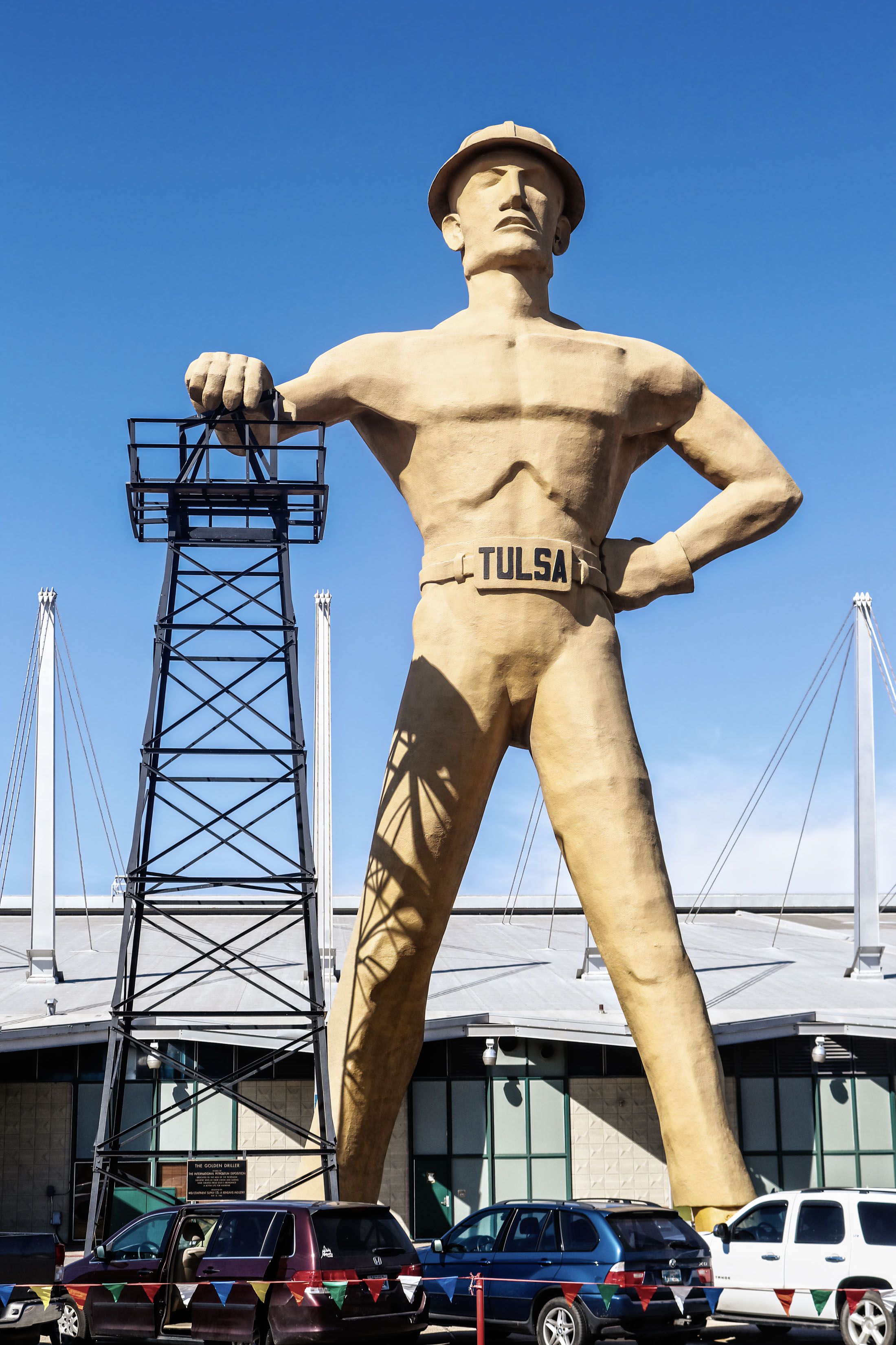 statue of oilmain