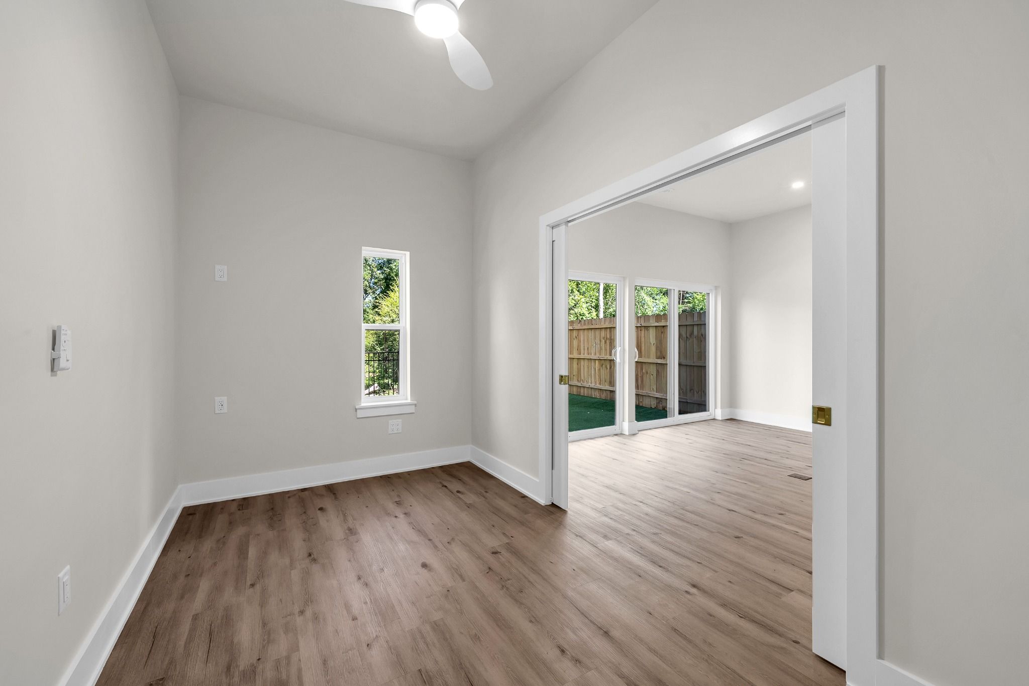 Living & Dining 4