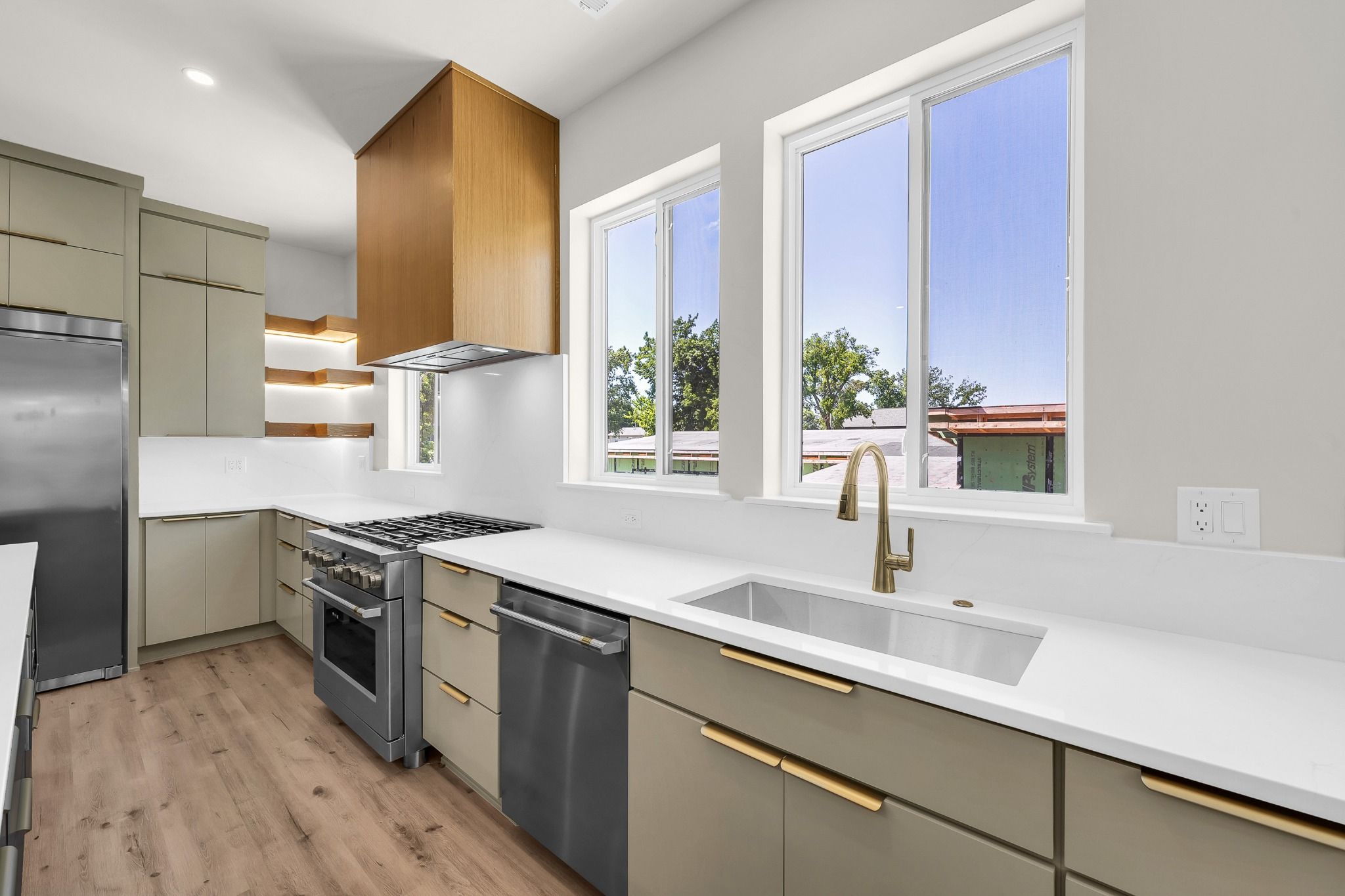 Kitchen 5
