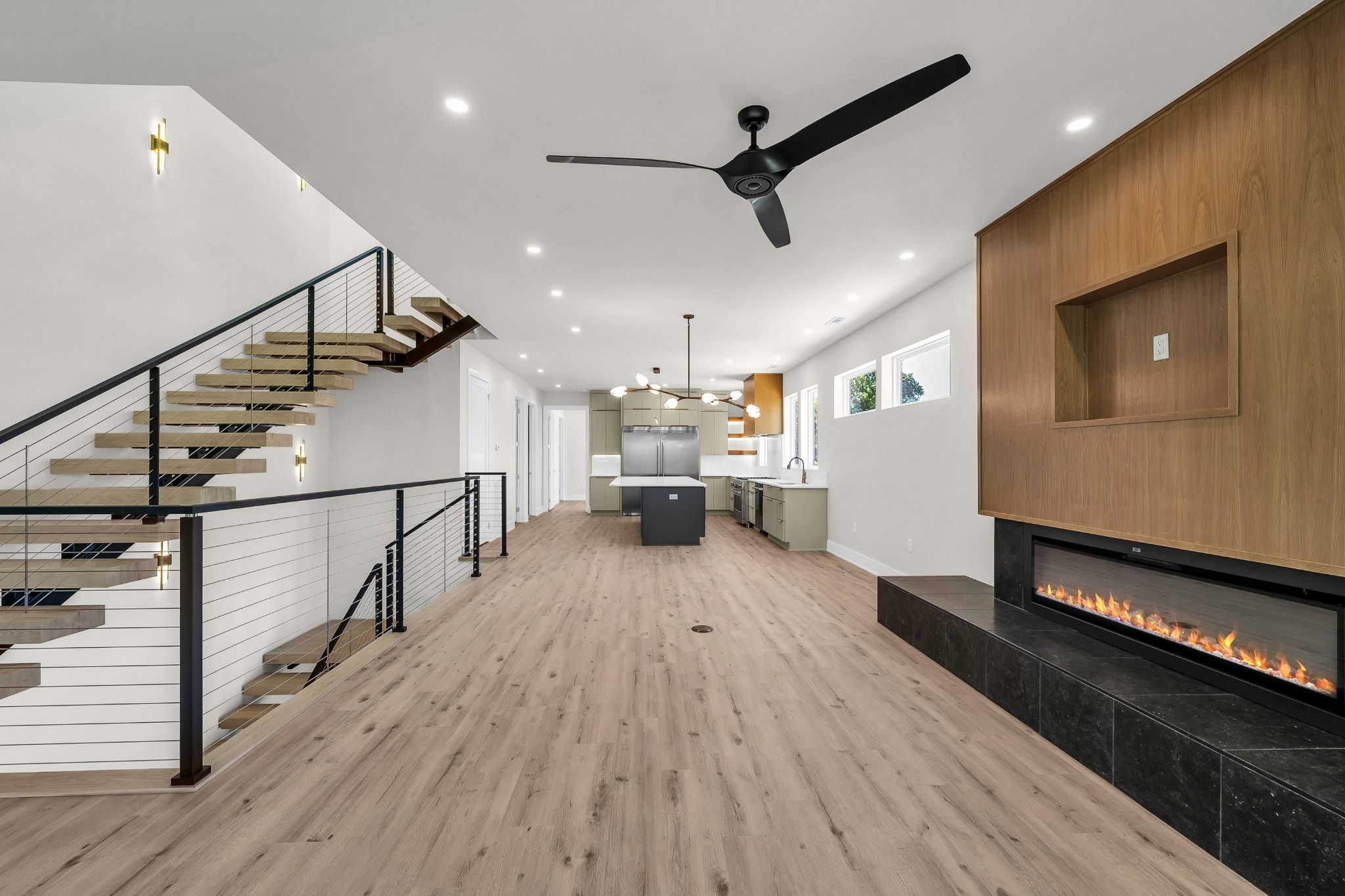 Living & Dining 12