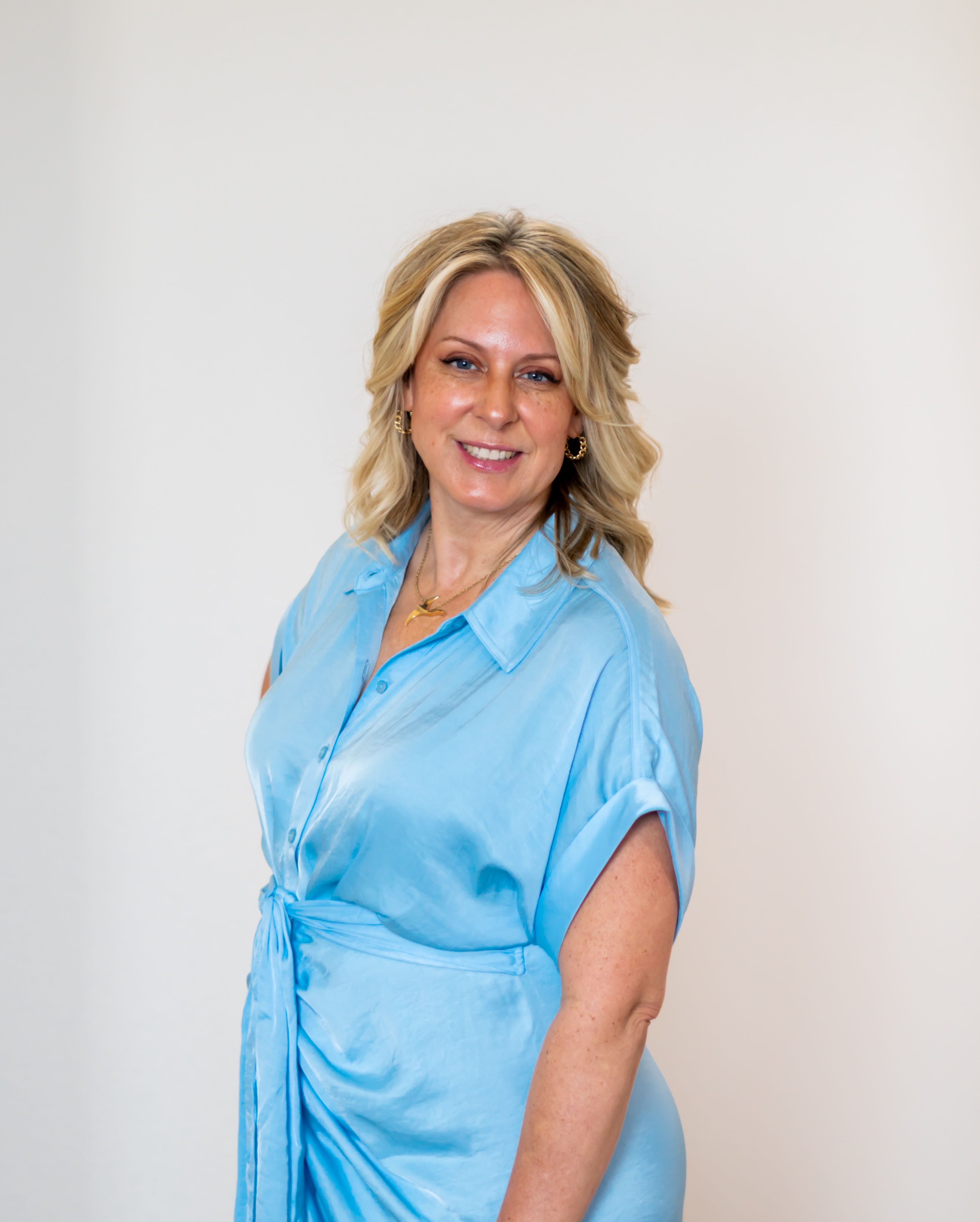 Julie-Vaught-headshot