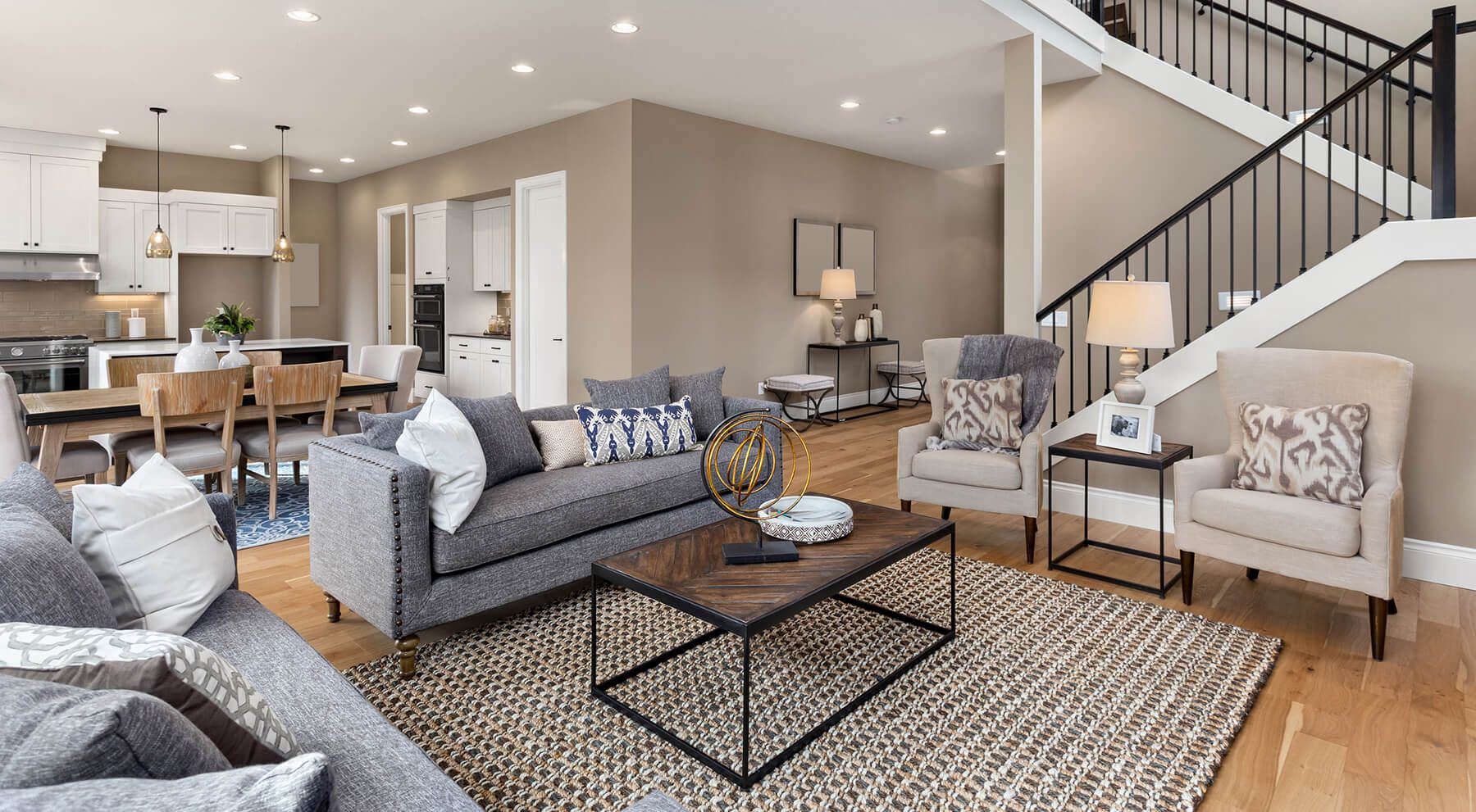 Agent house tour with couple