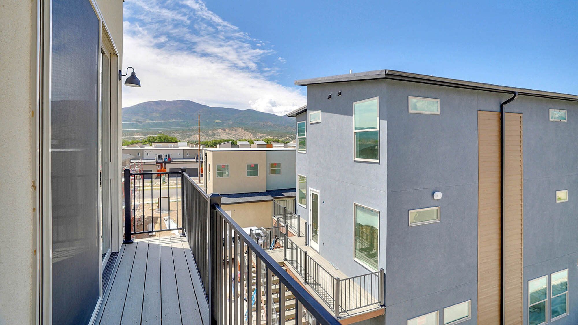 West End Salida Duplex