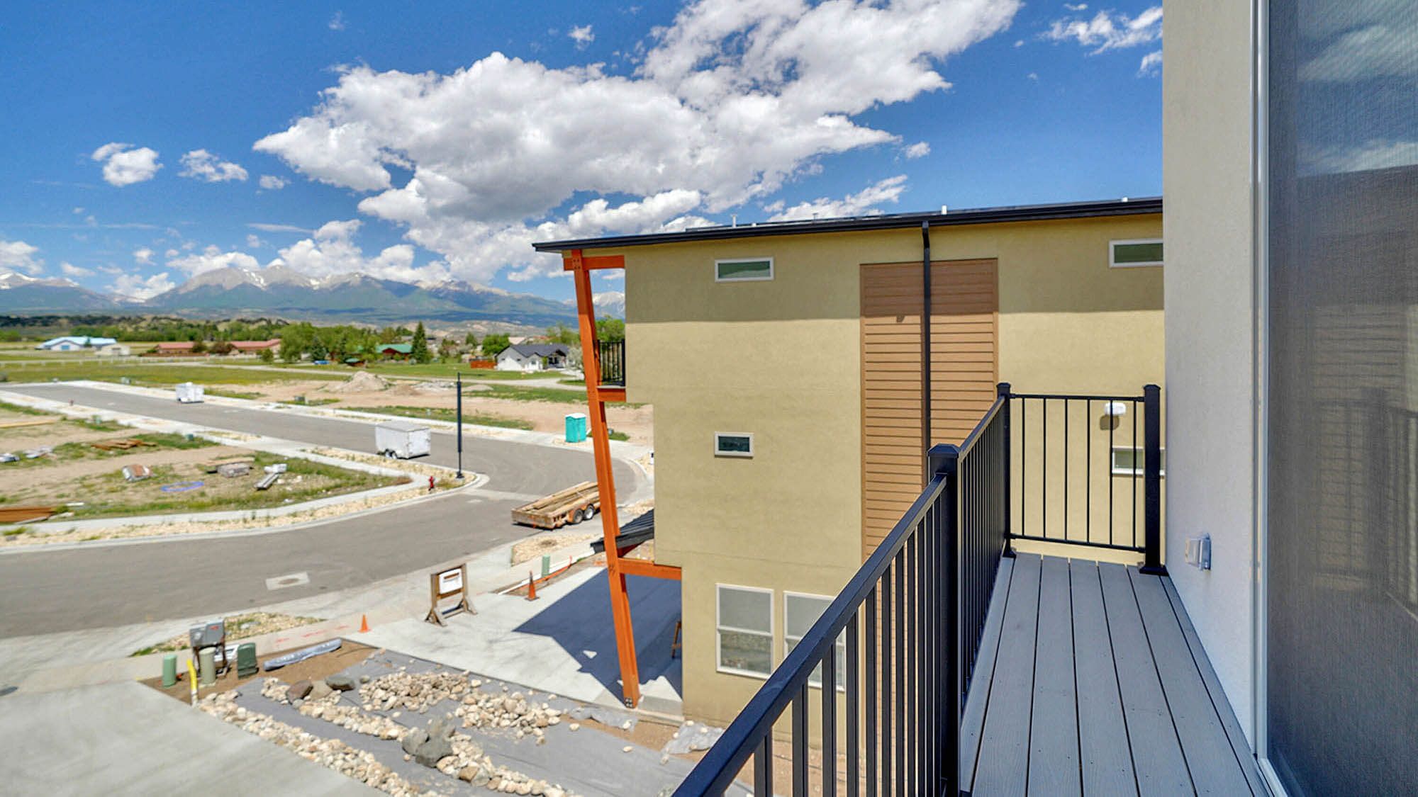 West End Salida Duplex