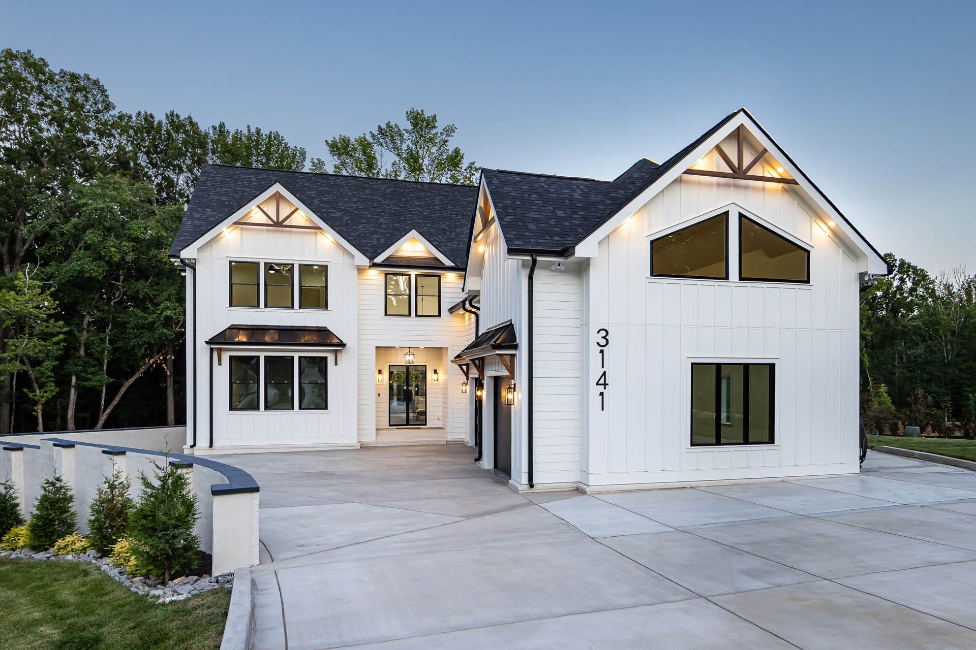 Twilight front exterior of 3141 Brayland Avenue