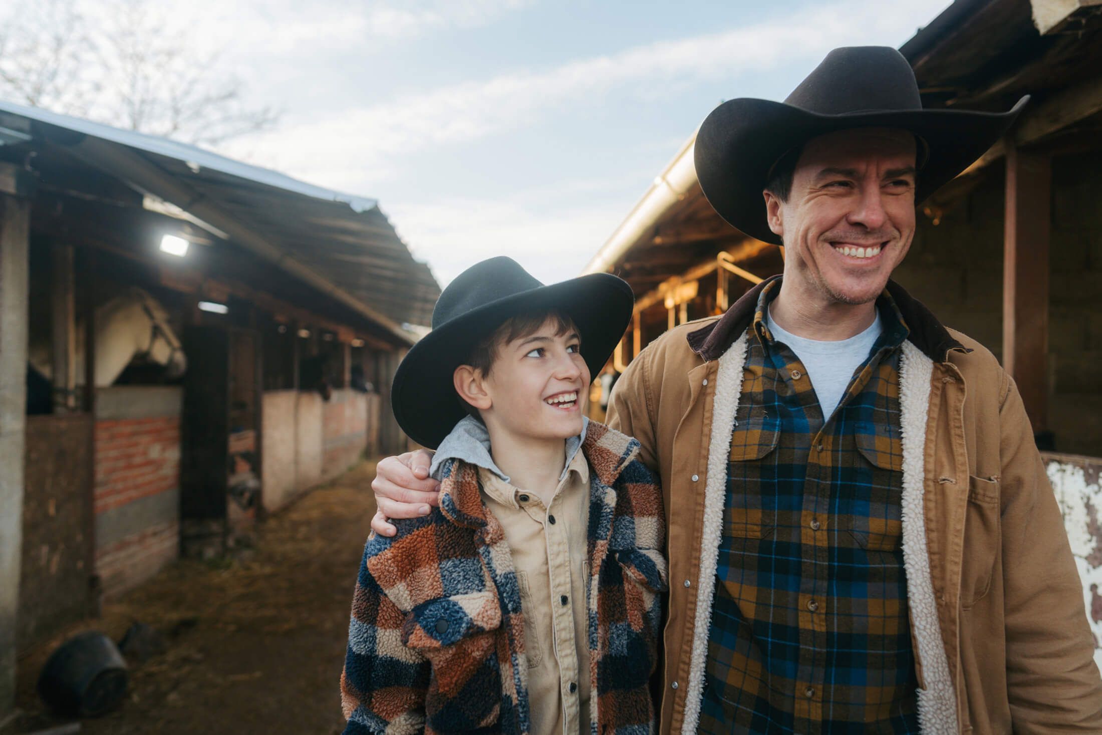 Couple receives keys to home