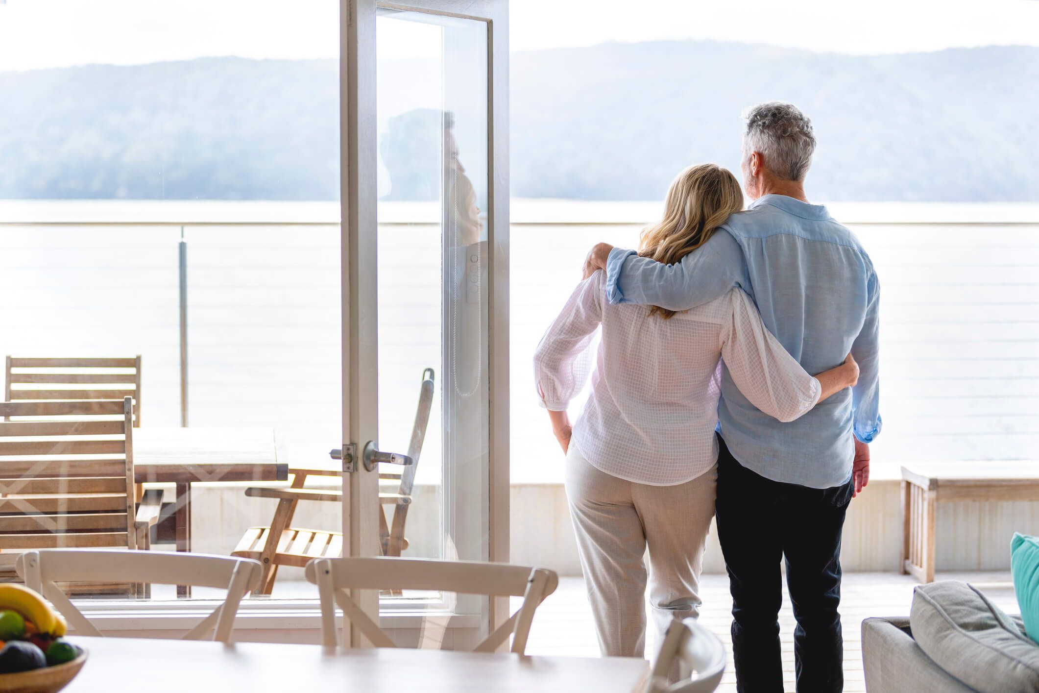 Agent helps couple with paperwork