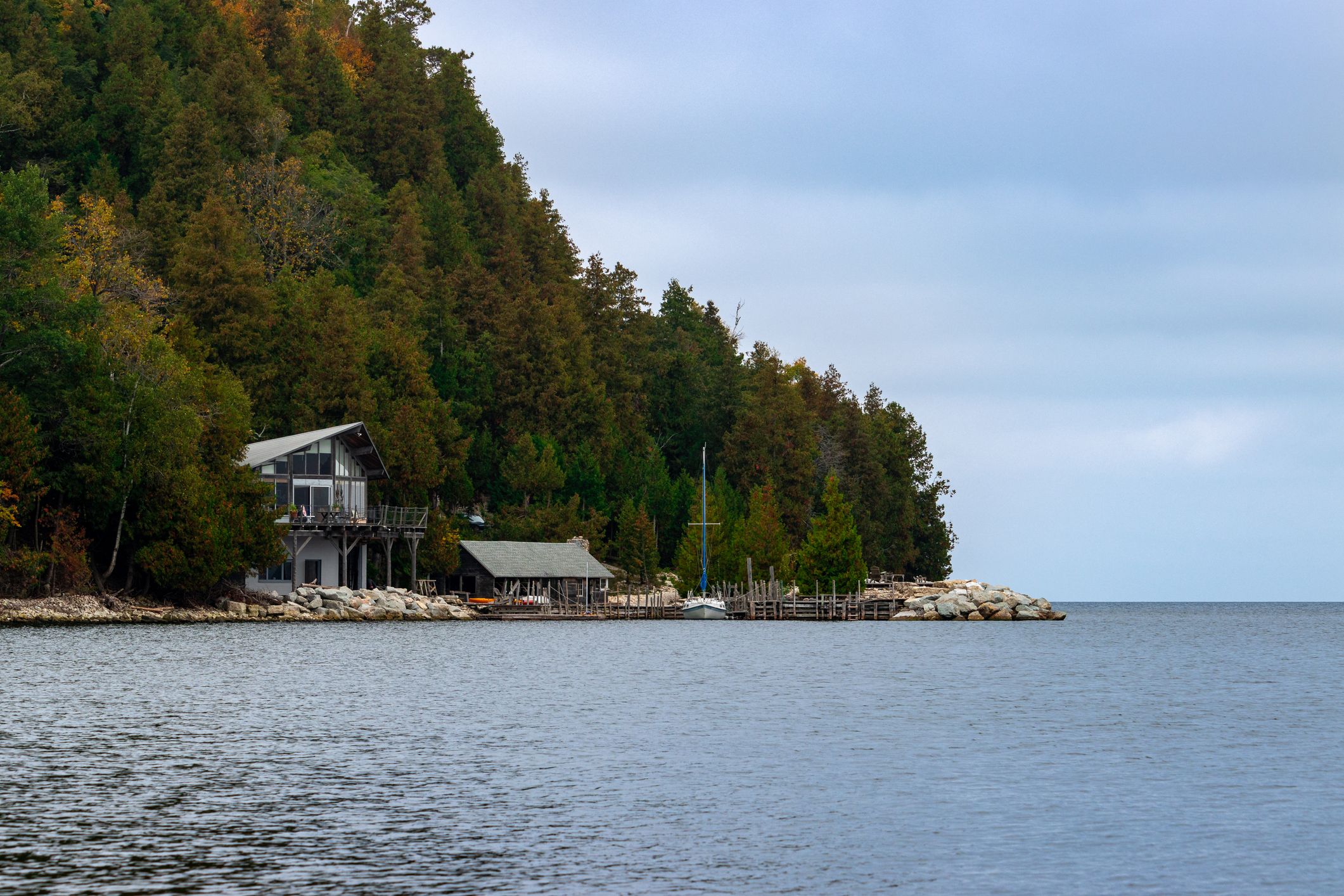 Agent house tour with couple