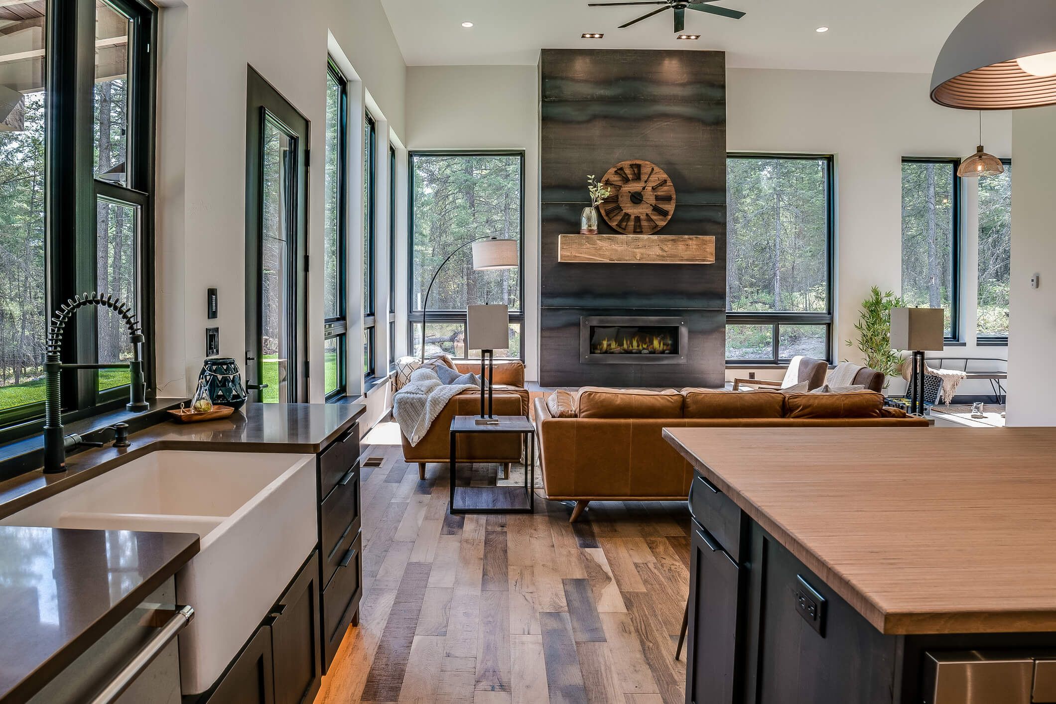 Agent house tour with couple