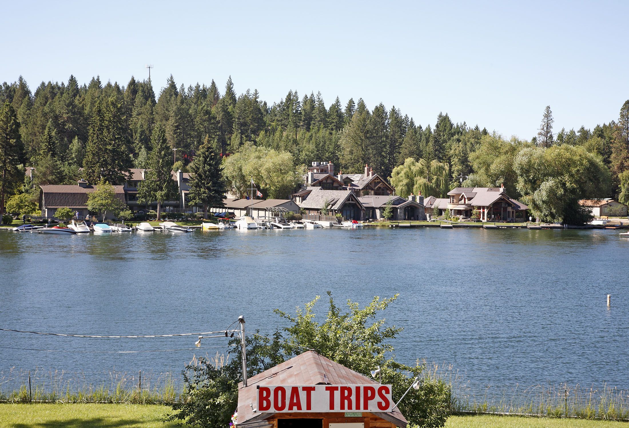 Boating at Flathead Lake