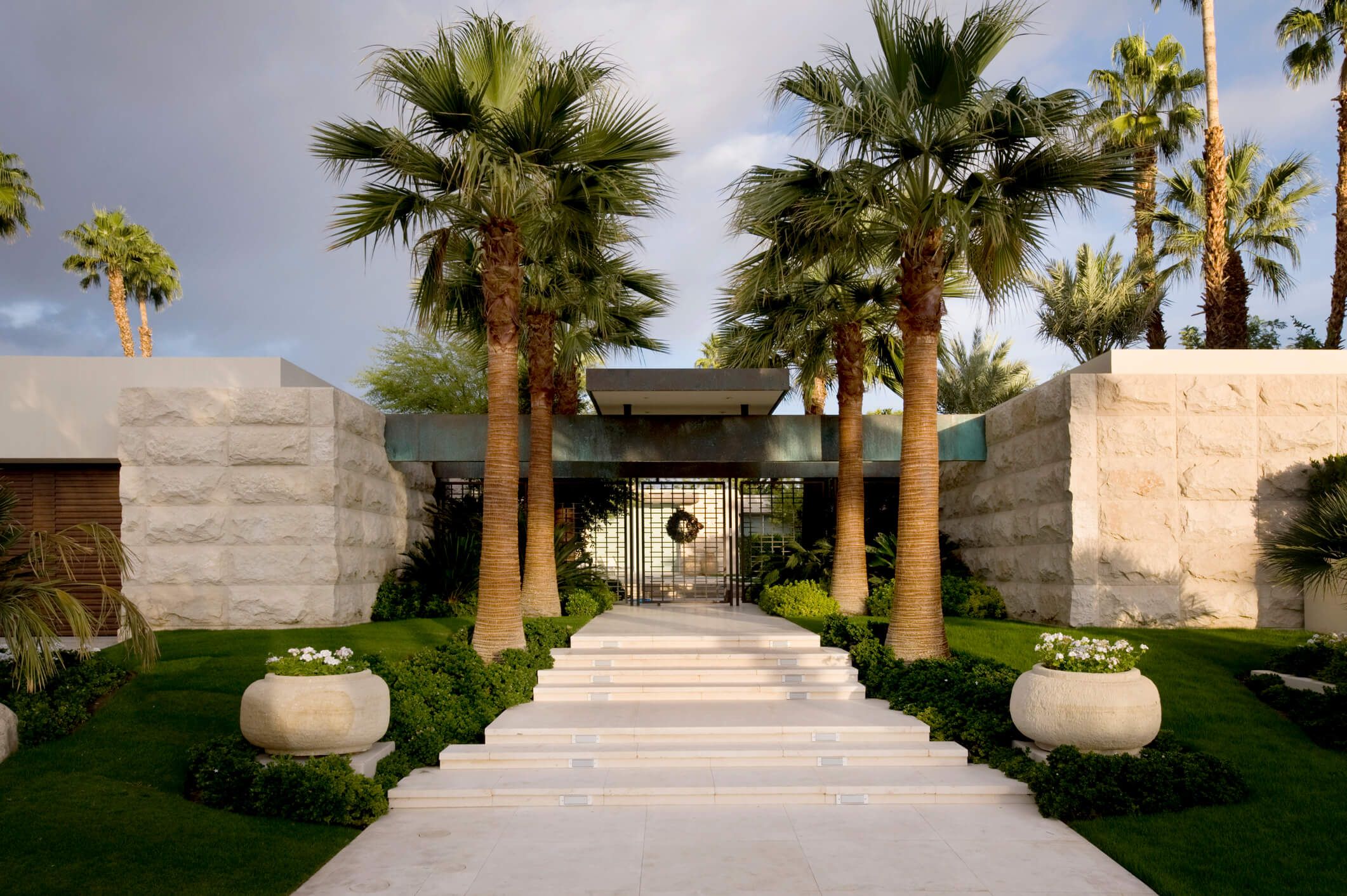 Agent helps couple with paperwork