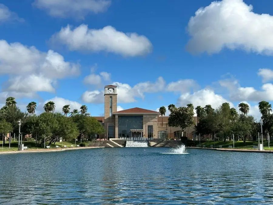Beto Resendez Realtor photo 1 in Mcallen