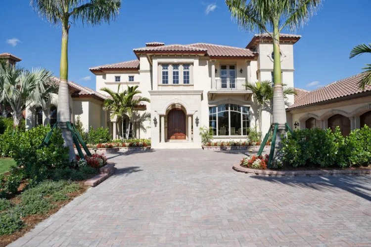 South Florida luxury home guidance from Treu Group Real Estate