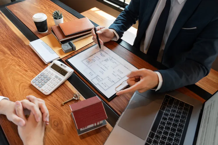 Comparing real estate agents for Palm Beach County homes
