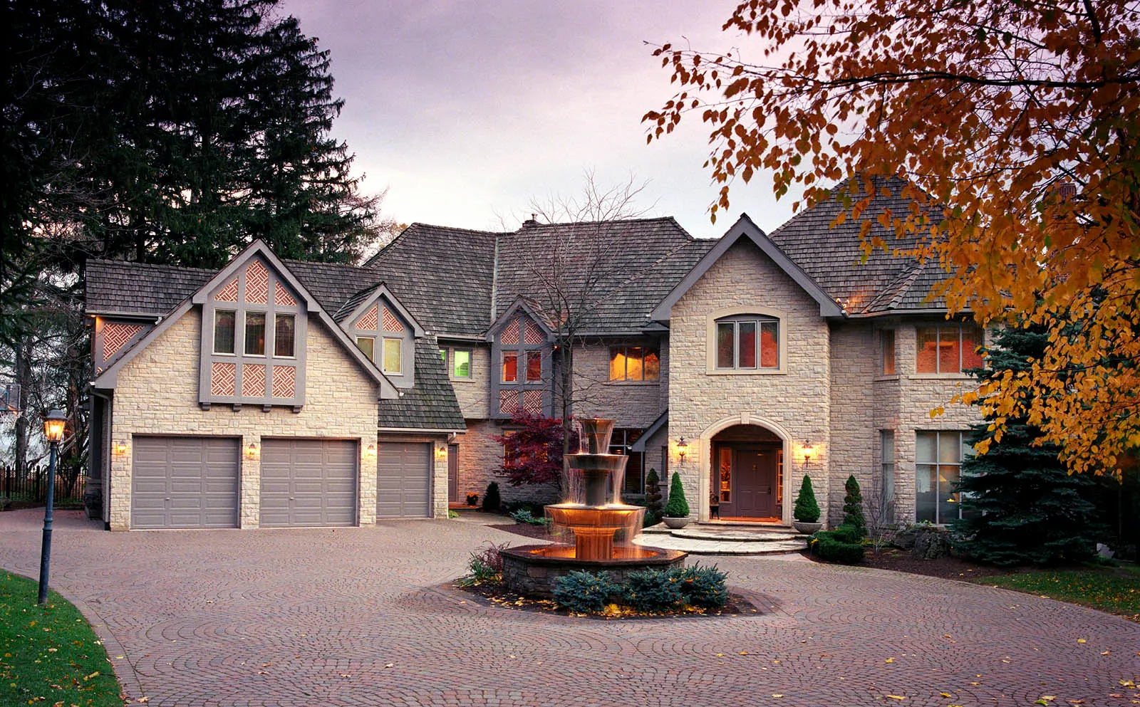 Agent house tour with couple