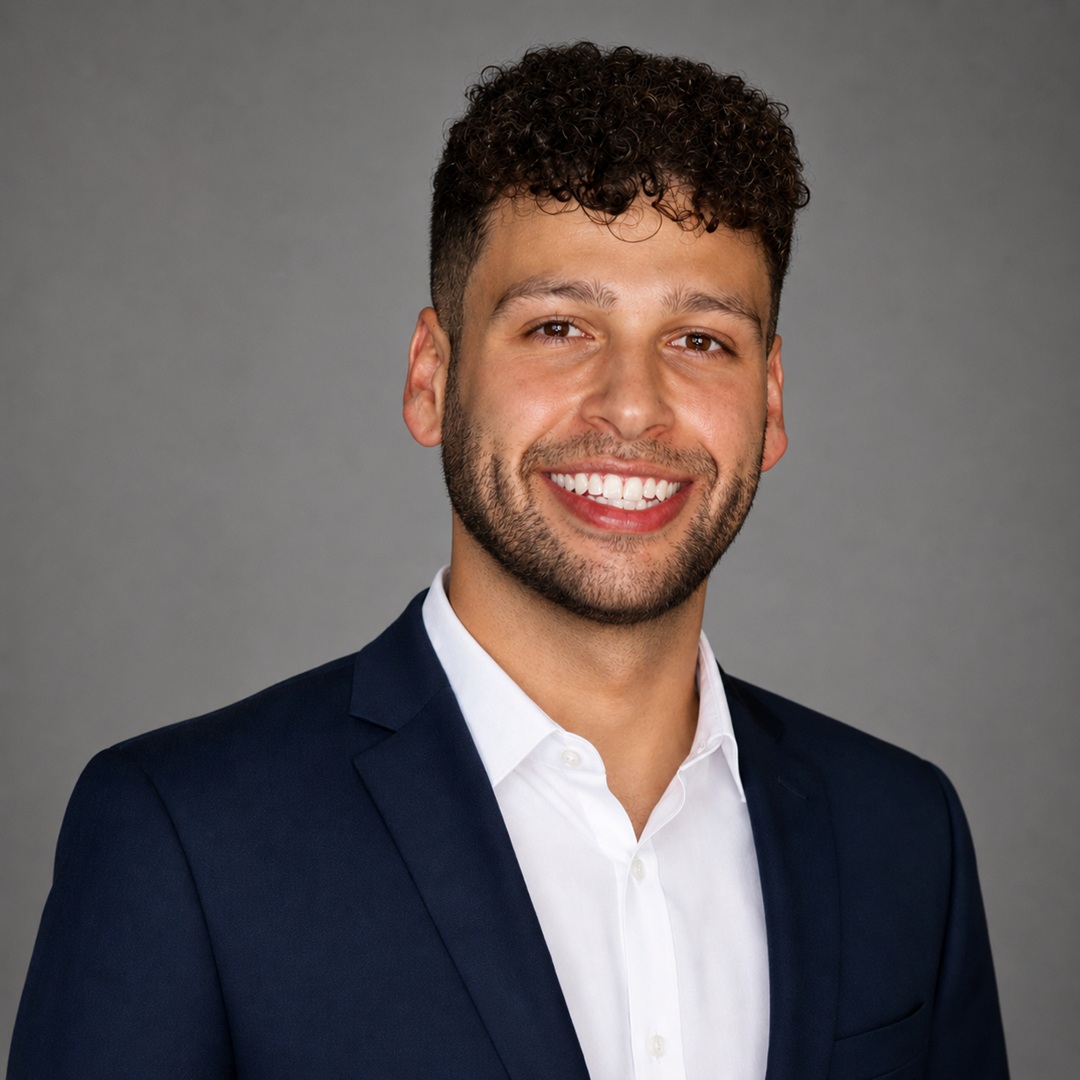 Adam Youssef headshot