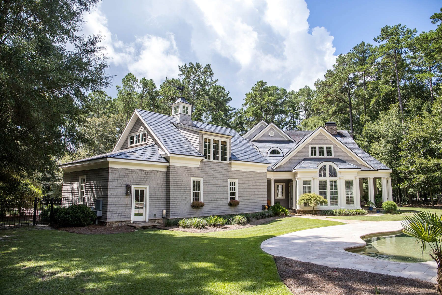Colonial Mansion