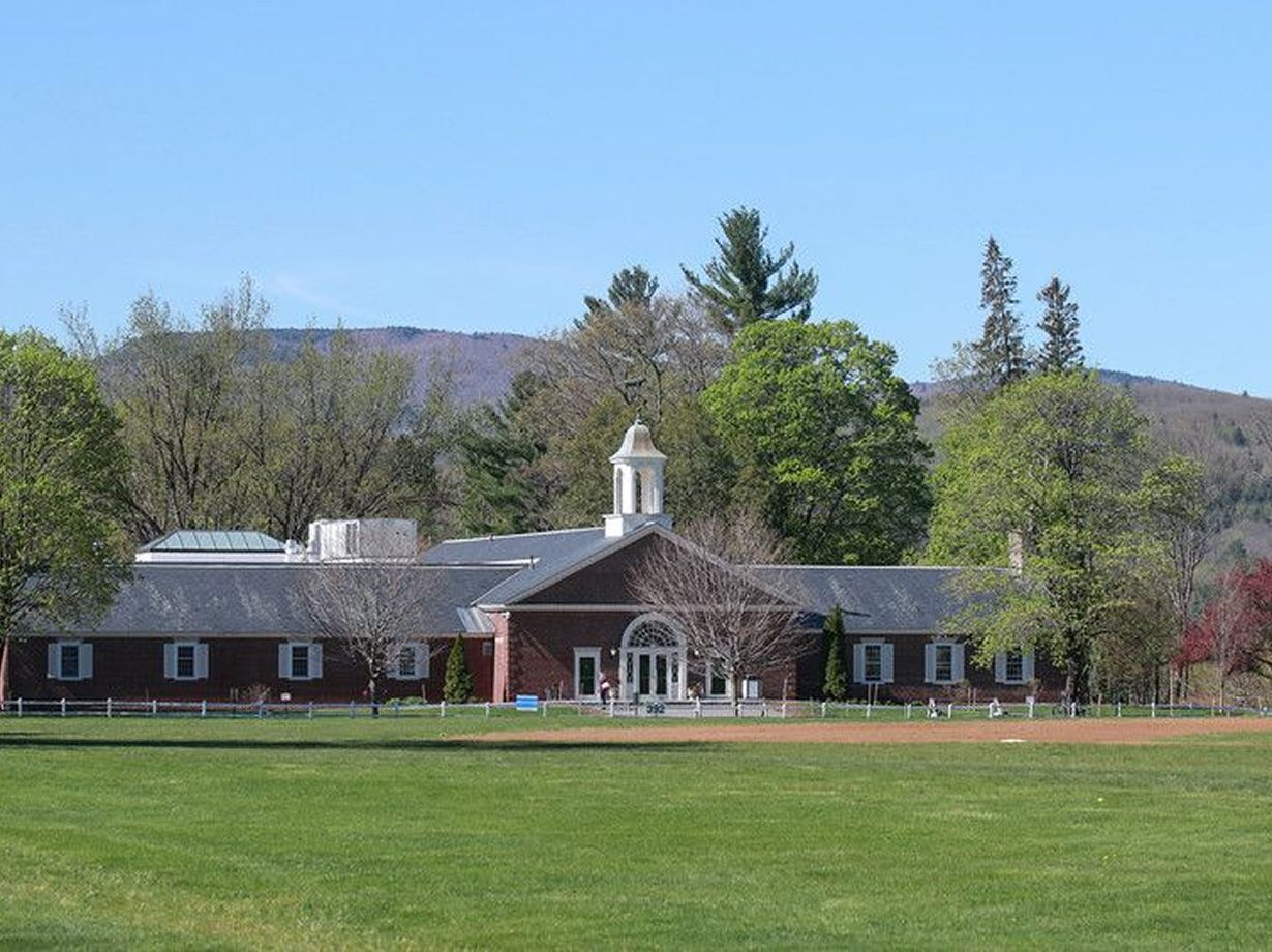 Holderness School