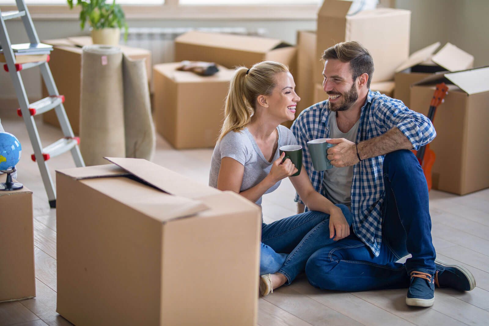 Couple receives keys to home