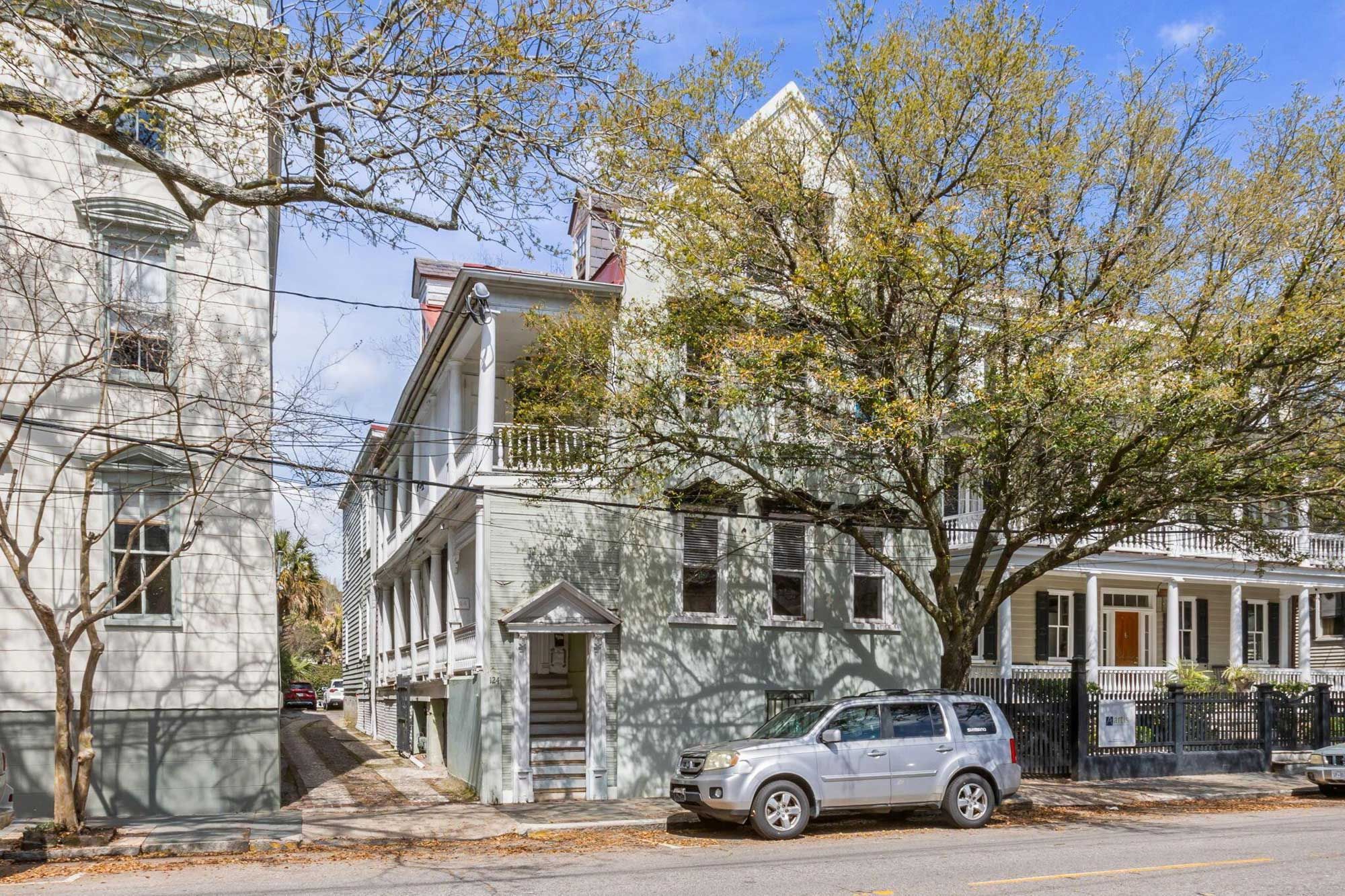 124 Wentworth Street, Charleston SC