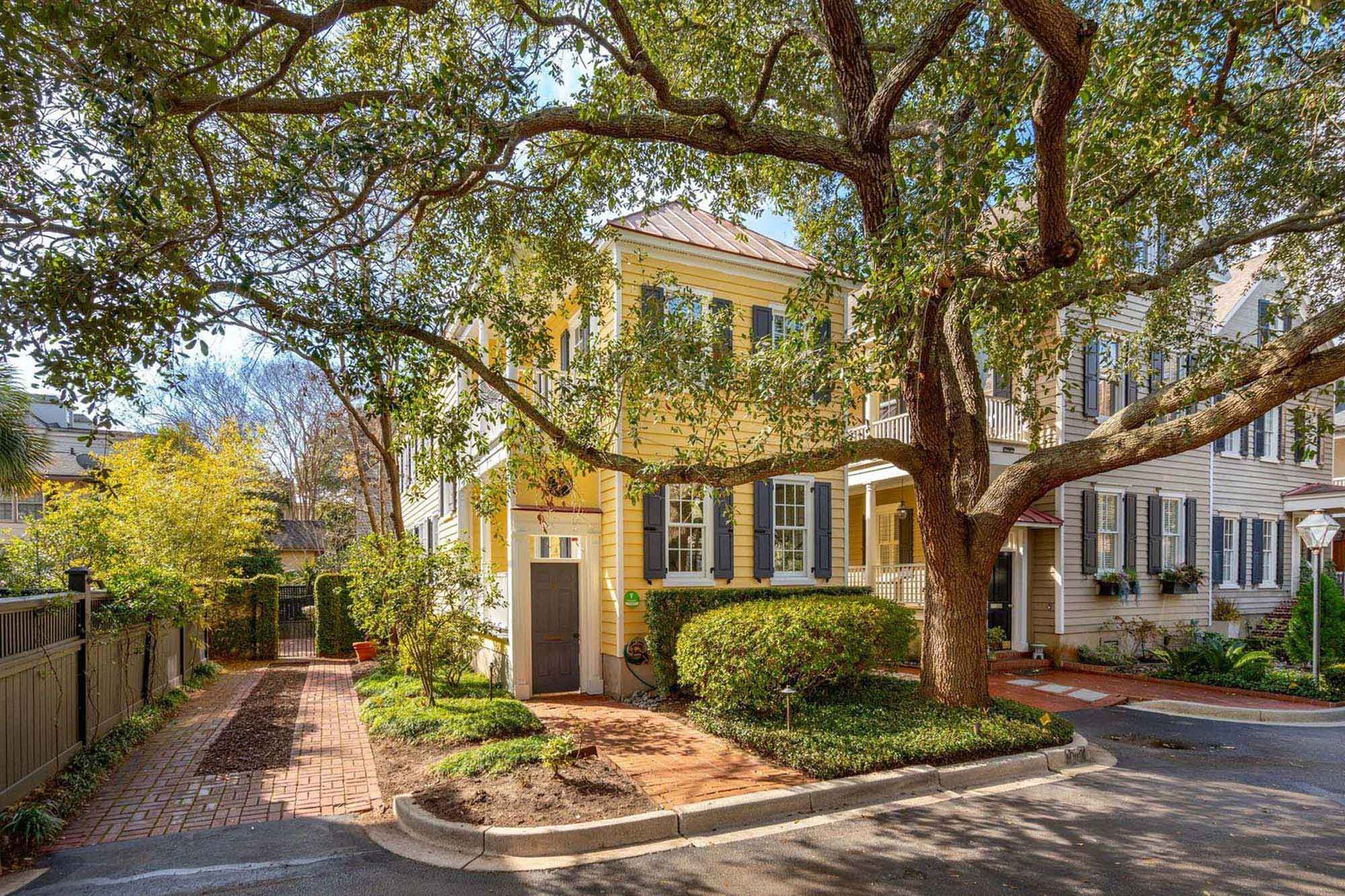 5 Wraggborough Lane, Charleston SC