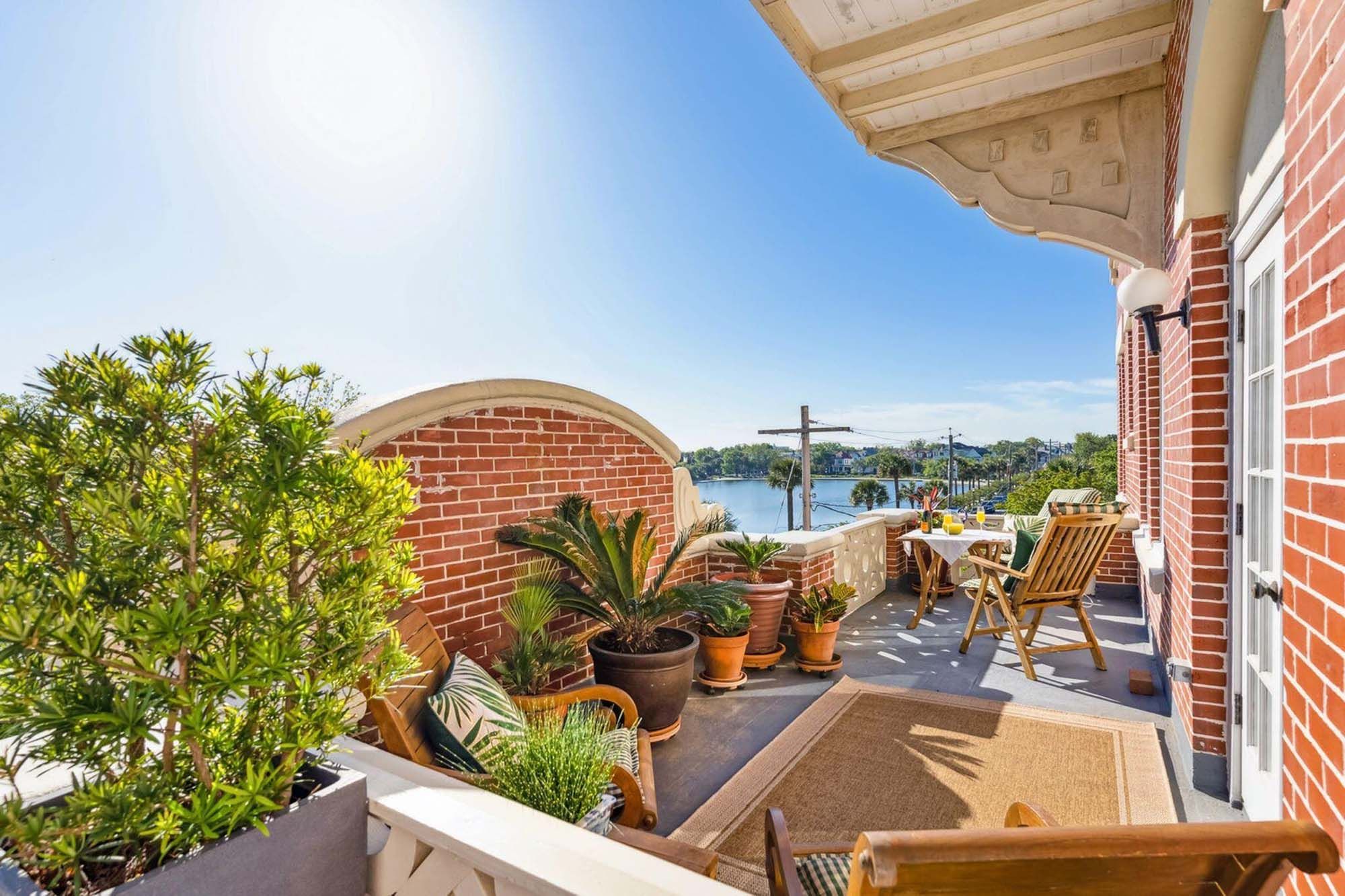 55 Ashley Avenue 13, Charleston SC