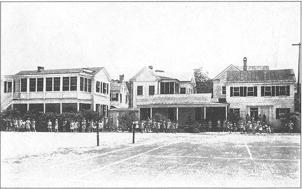 Ashley Hall 1910