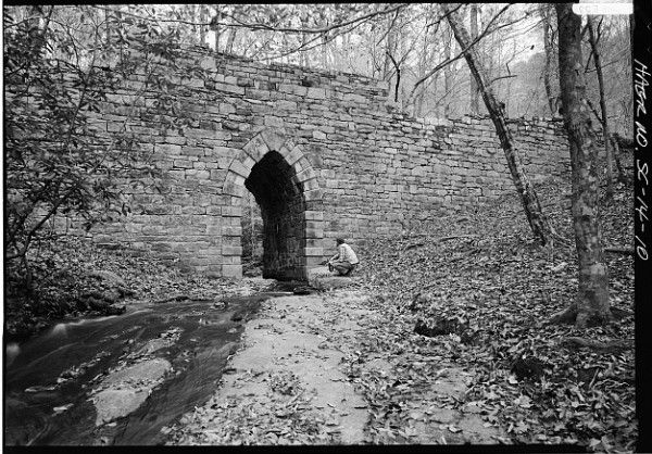Poinsett Bridge, SC Route 42. Photo by Jack E. Boucher, 1986. HAER, LOC.