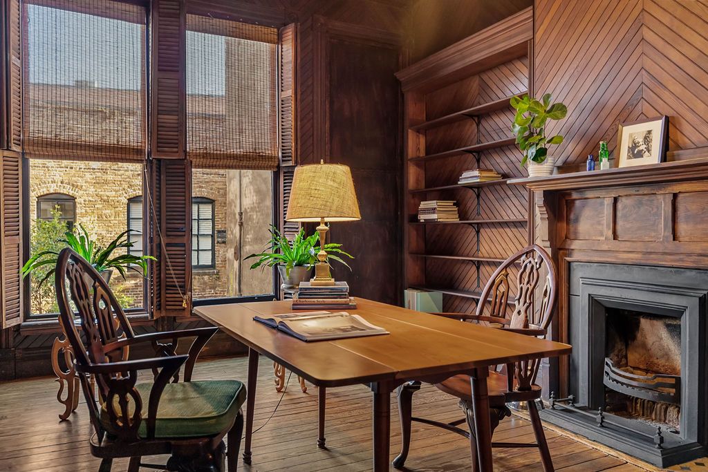 Lois Lane Properties office interior