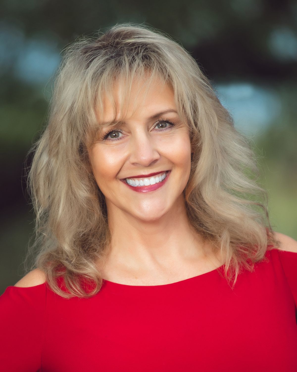 Russ Lyon Sotheby's International Realty Tami Henderson