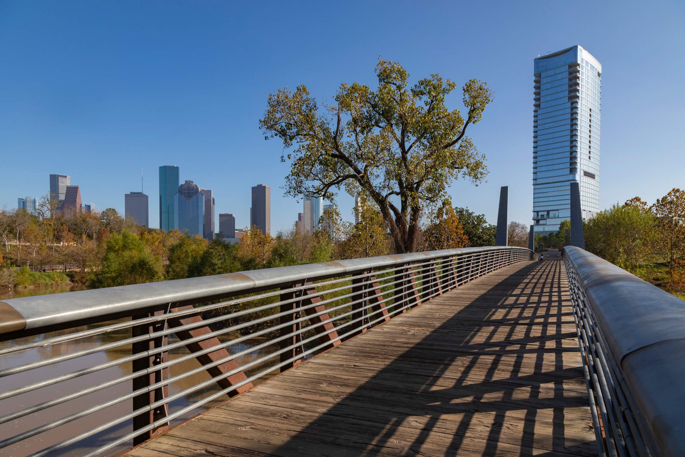 Couple receives keys to home