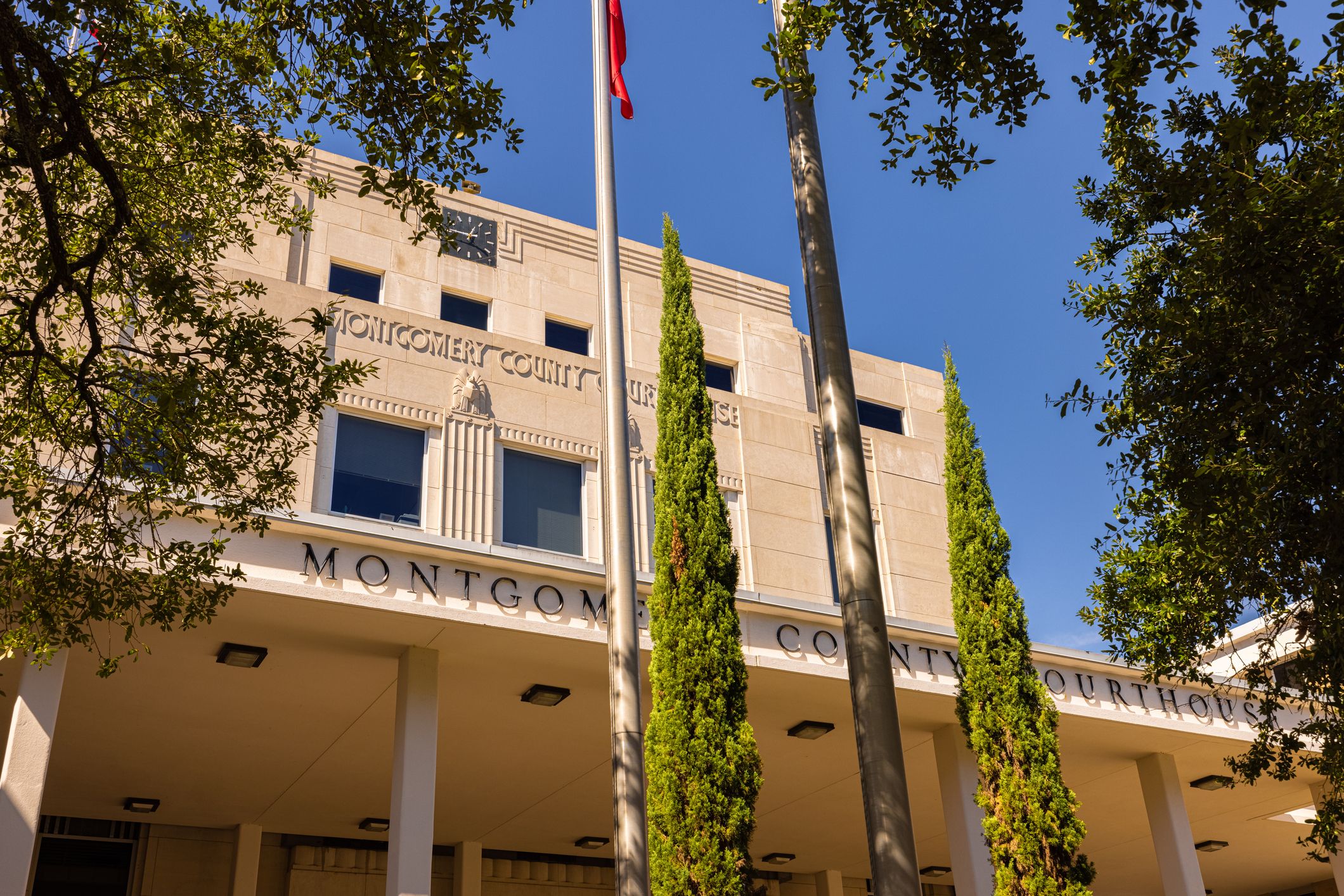 Couple receives keys to home